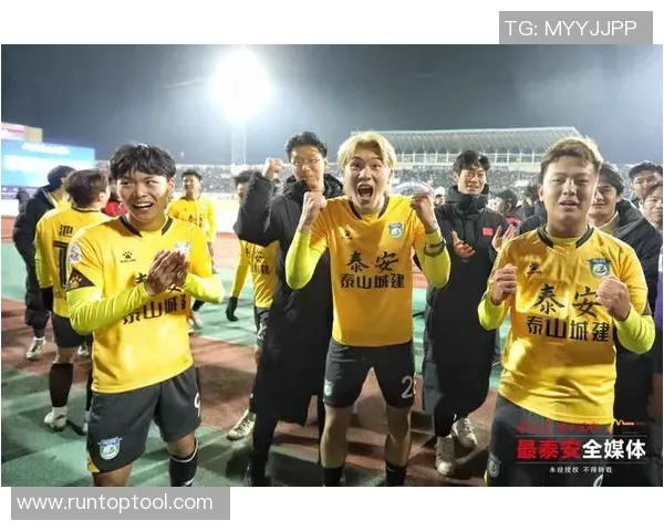 外媒：马拉多纳的宝马i8进行拍卖，起拍价1万欧元