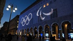 布朗&波尔津吉斯半场合砍33分，凯尔特人领先太阳19分